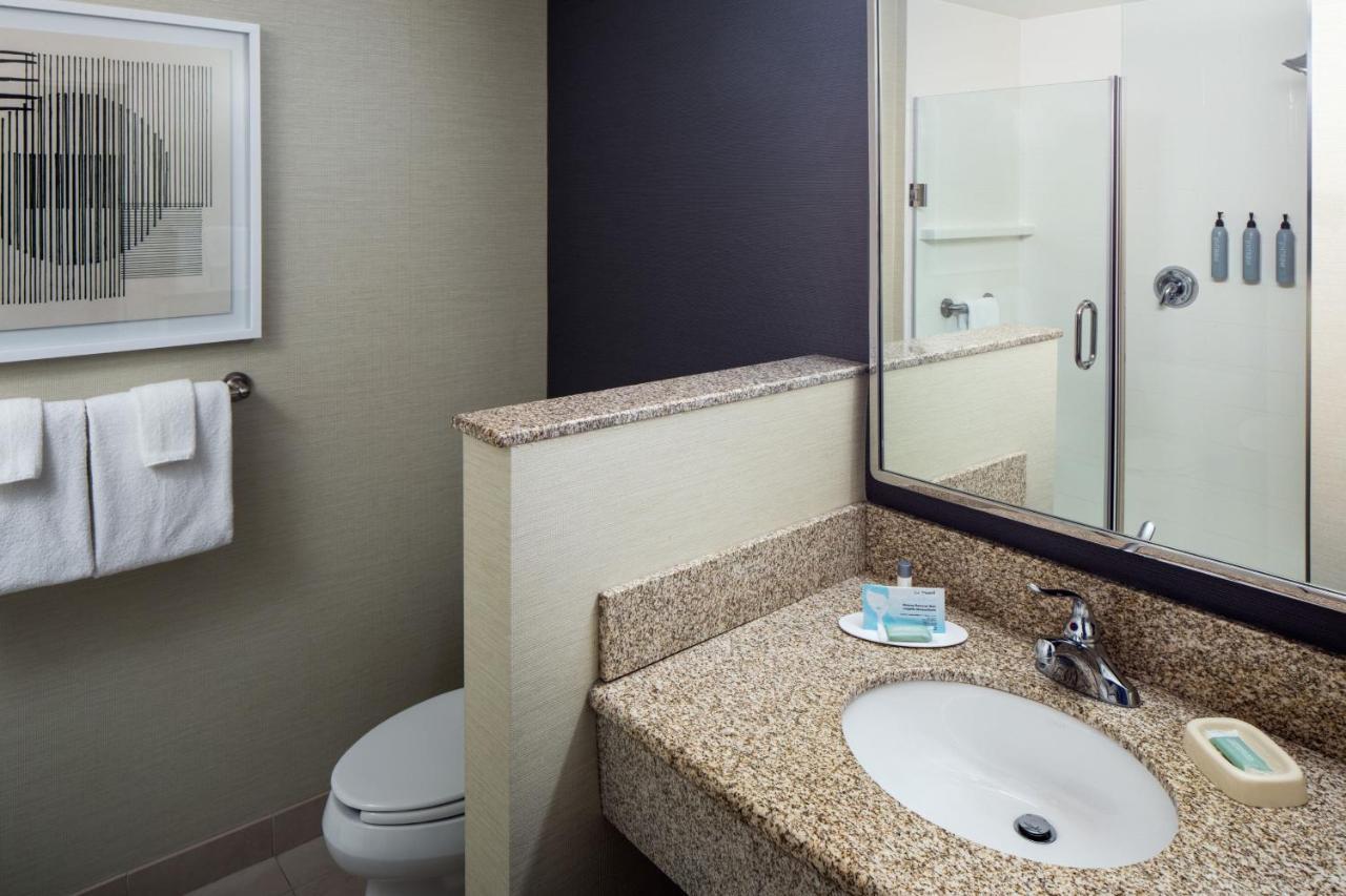 Courtyard By Marriott Charleston Downtown/Civic Center Hotel Luaran gambar