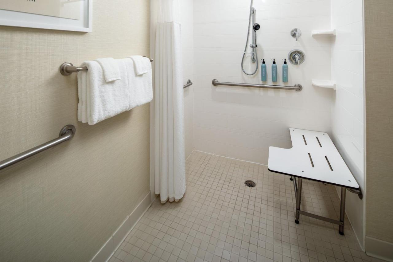 Courtyard By Marriott Charleston Downtown/Civic Center Hotel Luaran gambar