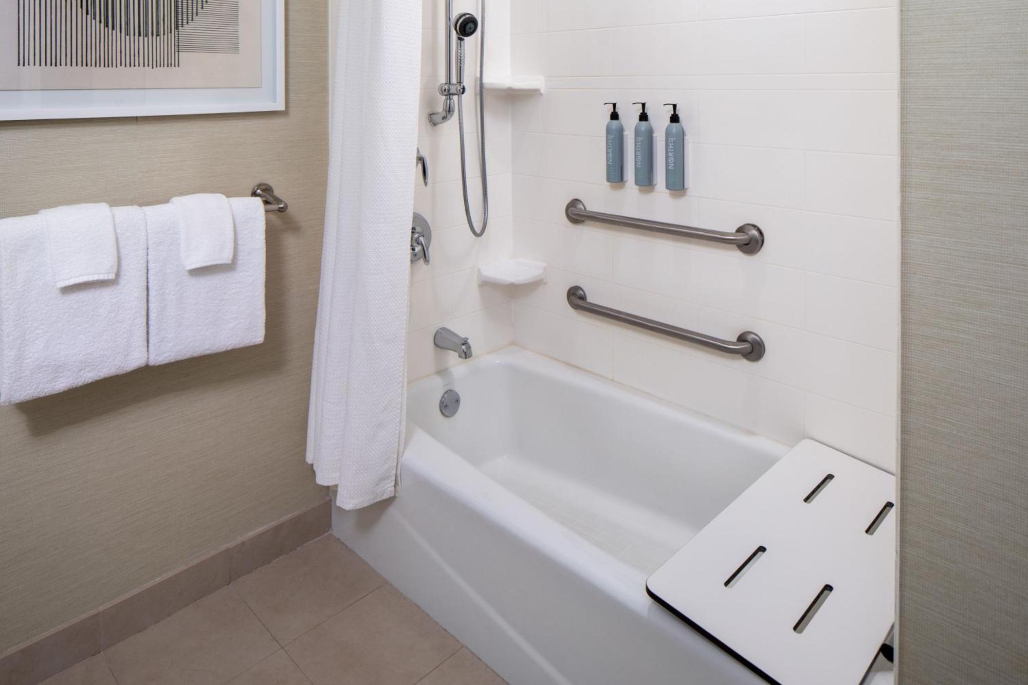 Courtyard By Marriott Charleston Downtown/Civic Center Hotel Luaran gambar